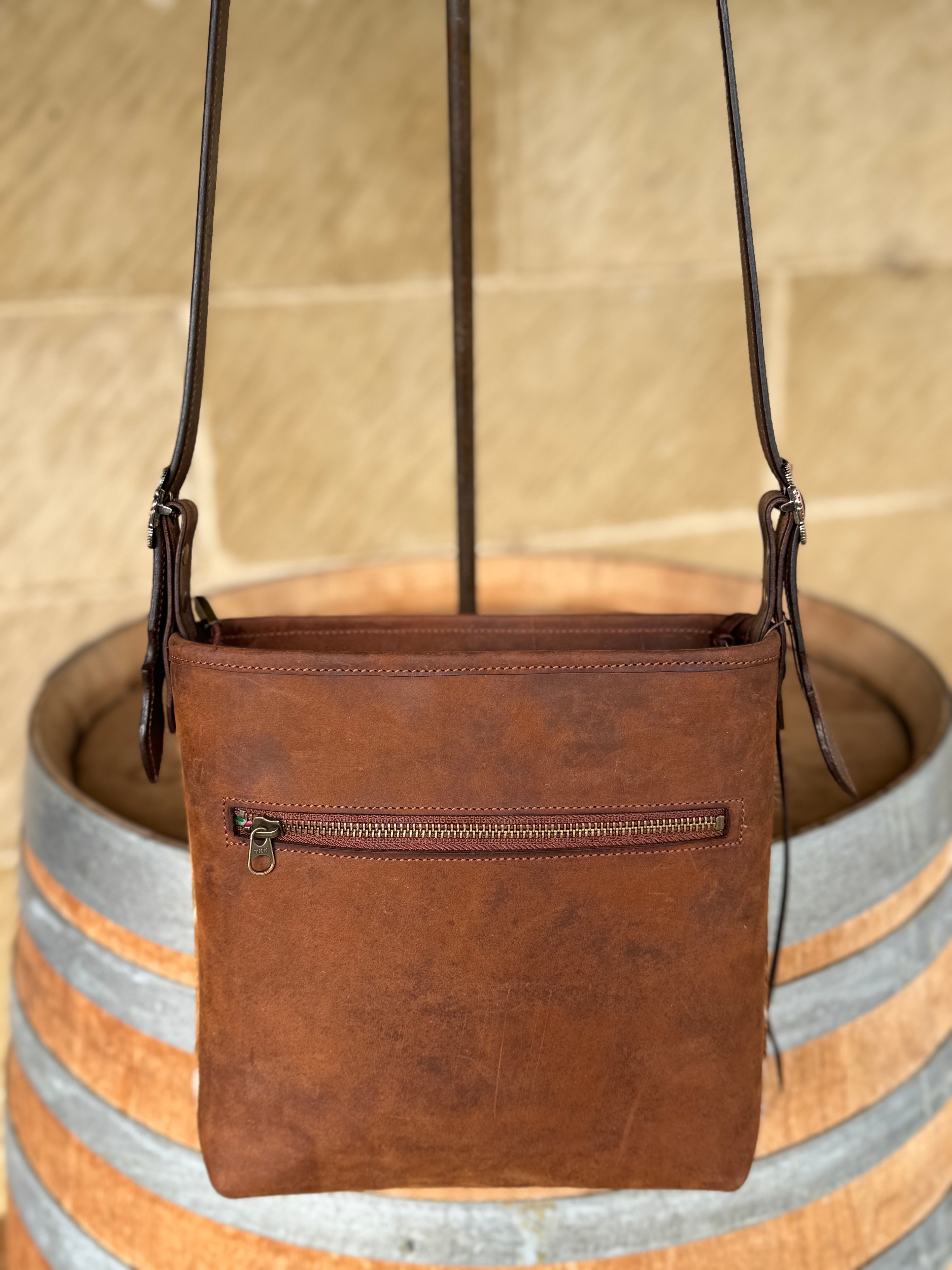 RUSTIC BLOOM CROSSBODY - Cowhide